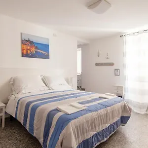  Guest house Ludovica Flat